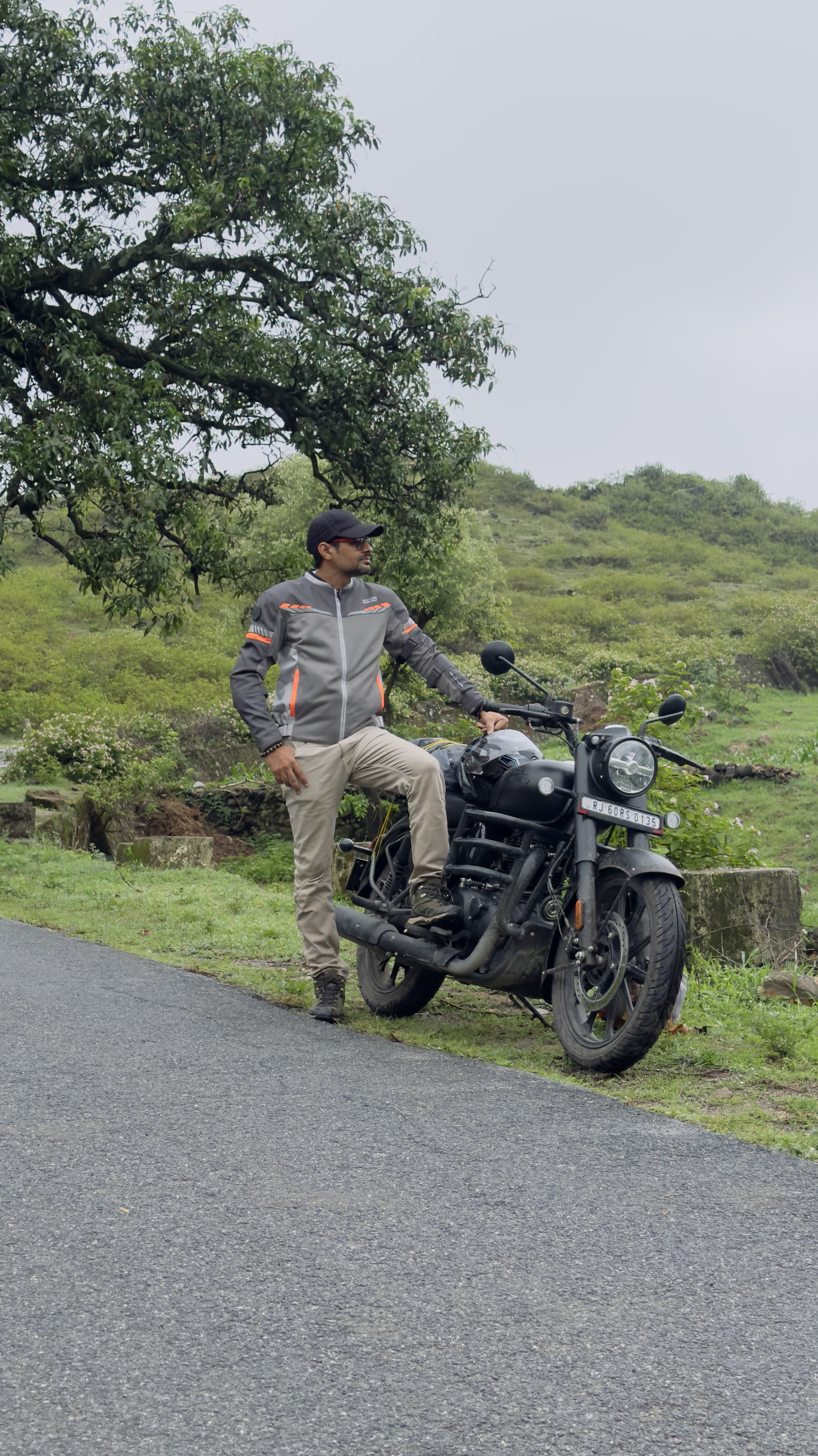 Arvind's Royal Enfield Classic 350, geared up for the ride